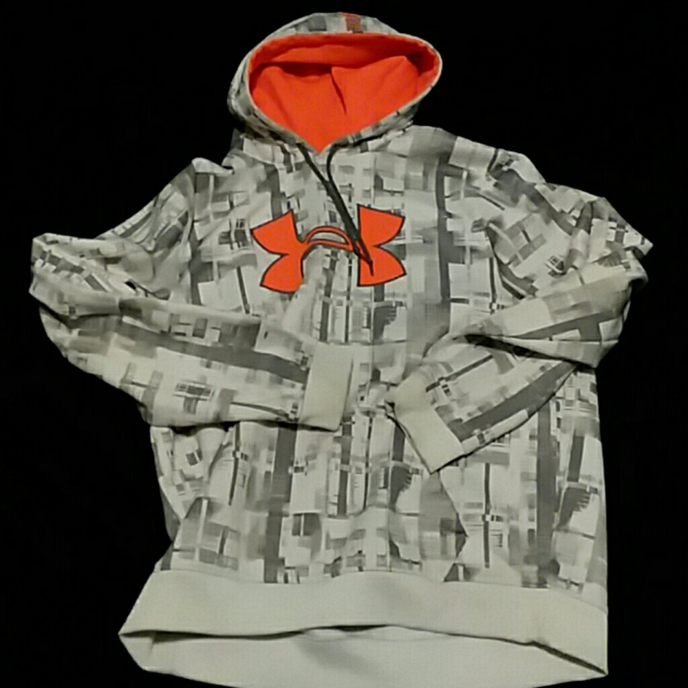 Under armour hoodie Never Worn